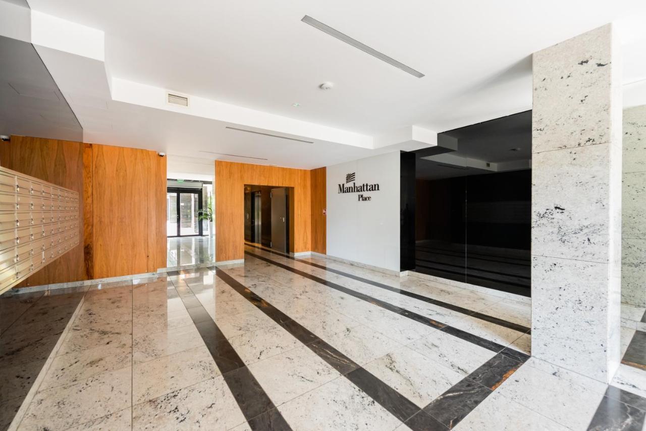 Sluzew Manhattan Place Apartment Warsaw Luaran gambar